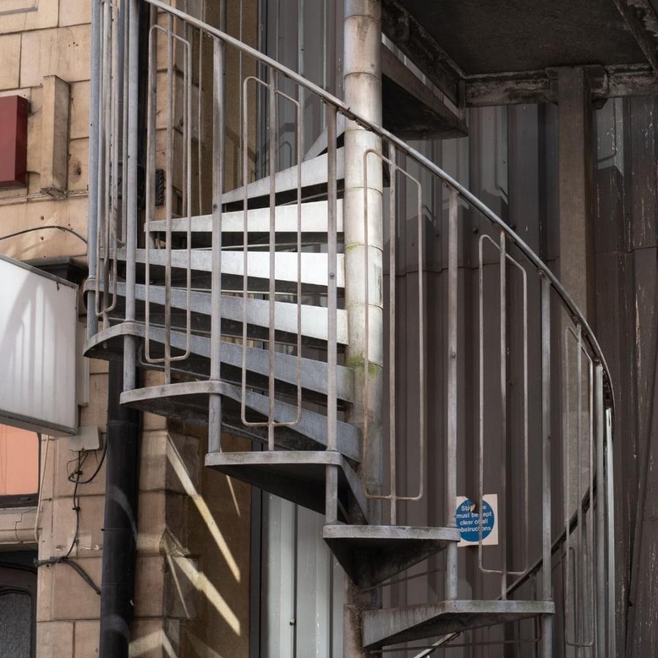 3 Steps To Remember When Installing Steel Stairs At Home