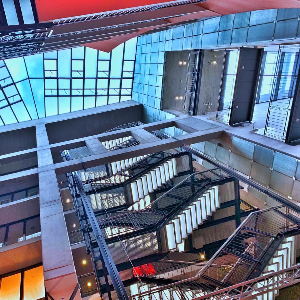 Concrete vs. Steel Stairs: Why Choose Steel?